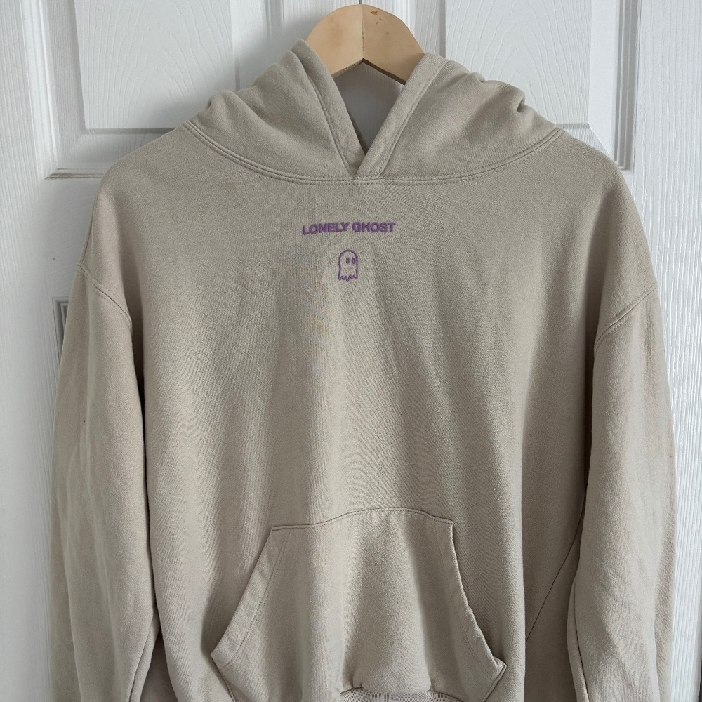 Lonely Ghost hoodie sz small